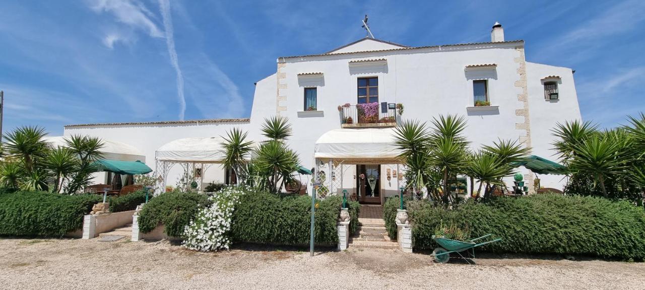 Masseria Milu' Сипонто Екстериор снимка